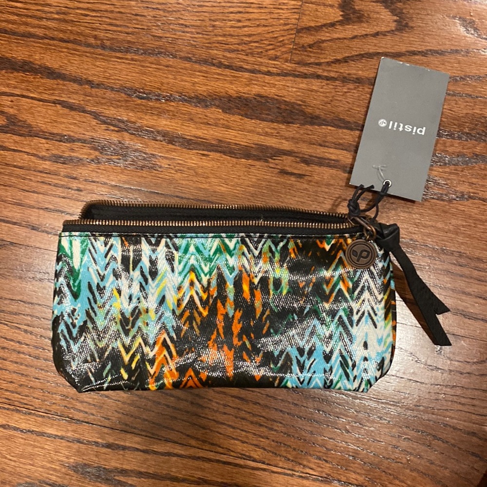 Pistol make up/pencil bag